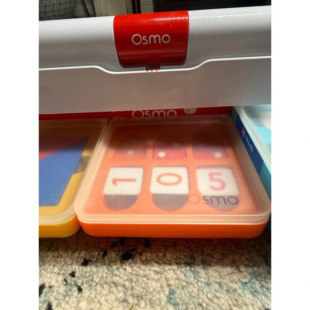 Osmo Genius Starter Kit for iPad Base Reflector Tangram Numbers Words 810-00044